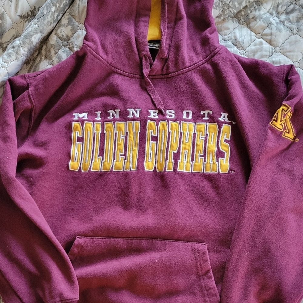 Minnesota Golden Gophers Maroon Hoodie